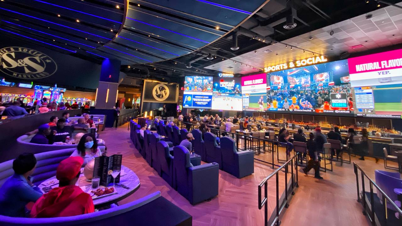 Beyond the Reel: Live Casino Sports for the Modern Gambler