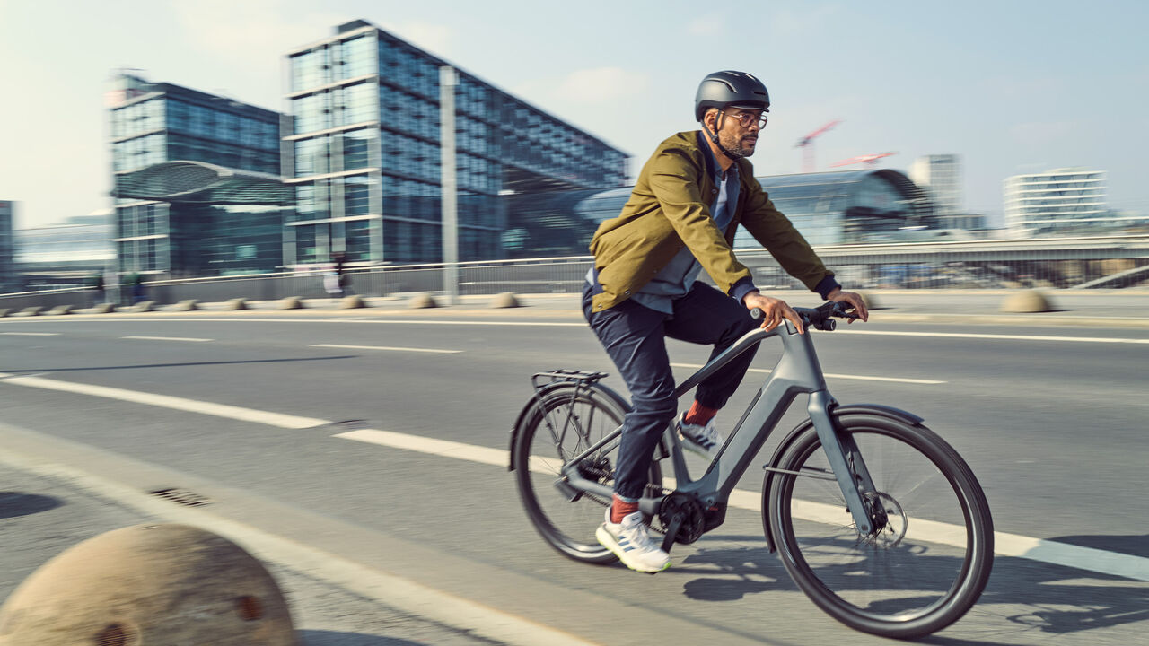 Revolutionizing Commutes: The Rise of Electric Cycles