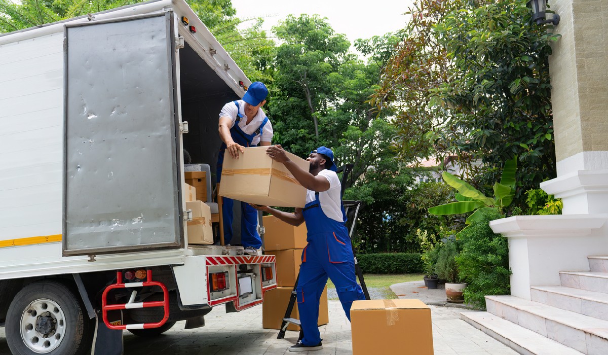 Moving Service: The Ultimate Guide to a Smooth Relocation