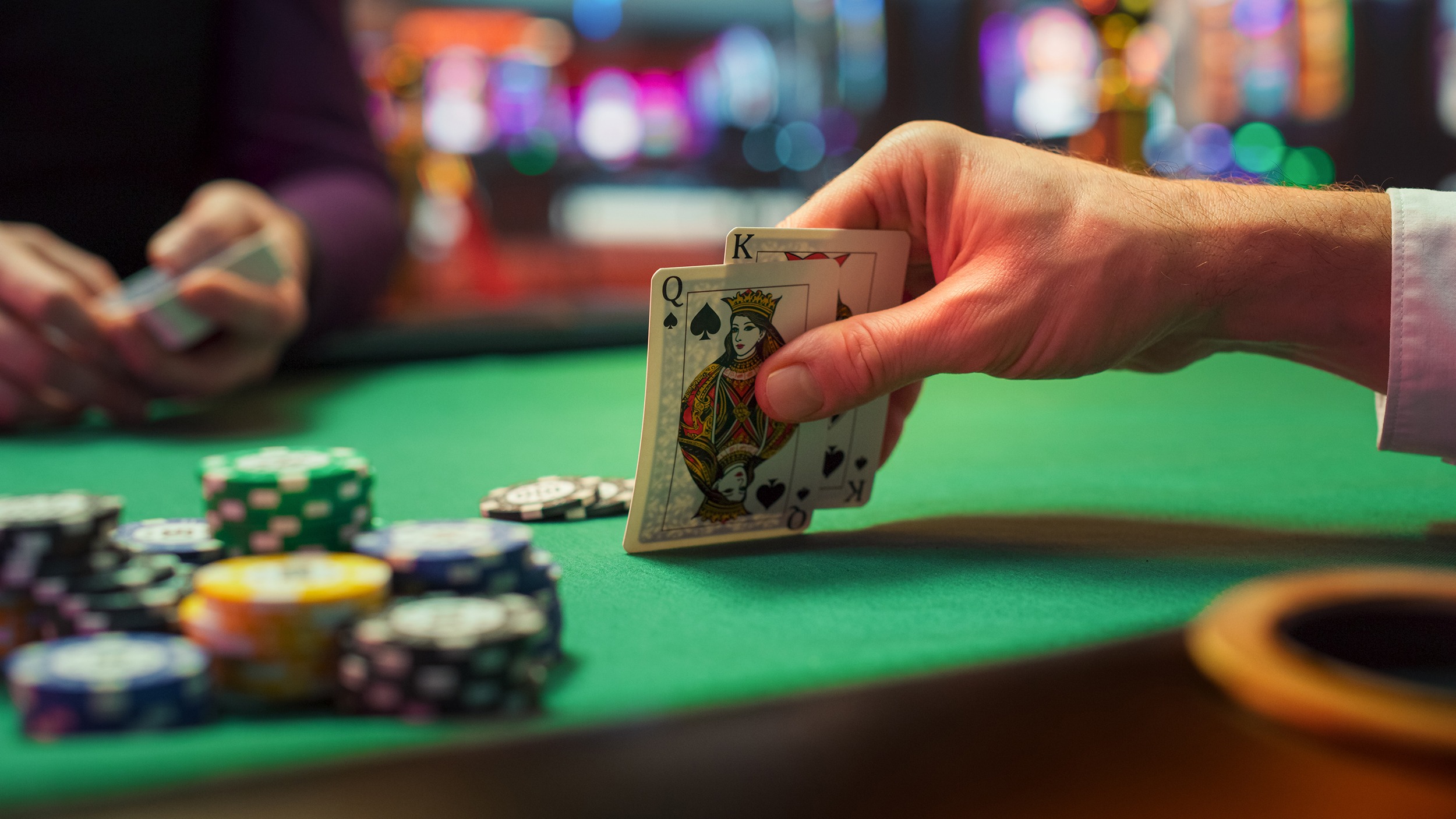 🎰 Gambling Slot Games: The Allure, the Mechanics, and the Risks